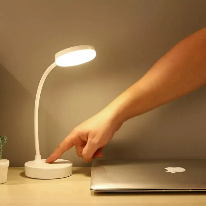 Lámpara Led Lectura Para Escritorio O Mesa De Luz Ajustable